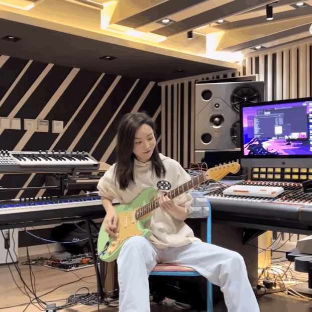 于文文中国好歌曲，于文文好声音导师是谁（曾经的一线女星为何被众人嫌弃）