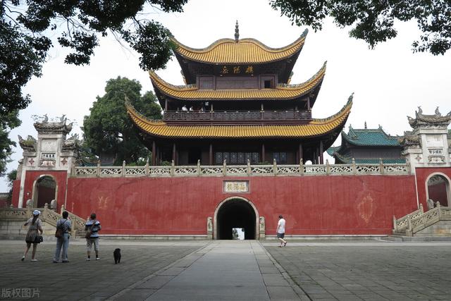 中国古代勤奋的故事，古时候关于勤奋的故事（名人勤奋学习故事）