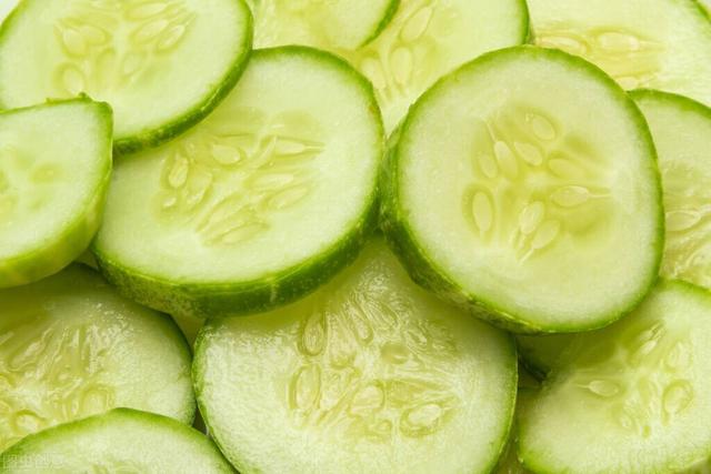 最有效减肥食谱，一周让你饱着瘦下去（这个夏天有口福了）