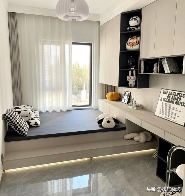 榻榻米什么意思，榻榻米是什么（不会再装榻榻米）