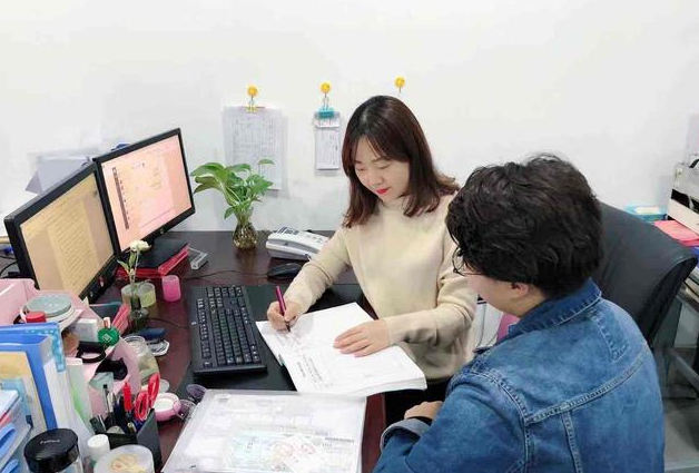 大学生如果想要成为大学辅导员,需要做好哪些准备