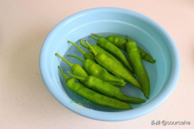 手辣了怎么快速去辣，手很辣怎么解辣（空气炸锅做烤辣椒）