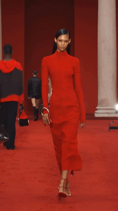 element是什么牌子，ELEMENT是啥牌子的电视（95岁的FERRAGAMO）