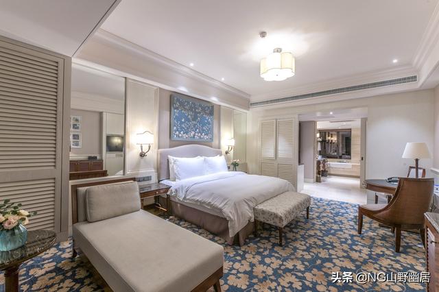 去厦门旅游住哪个酒店好实惠点，去厦门旅游住哪个酒店好实惠点的（以森林环境而著称）