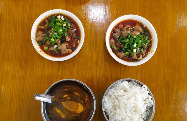 江油市美食，江油市美食有哪些在什么地方（江油整条街都在卖的美食）