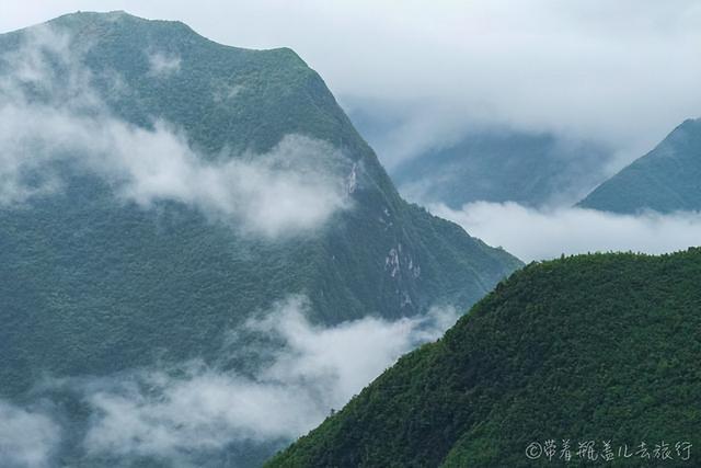 重庆环线自驾游最佳线路，5天打卡4座县城7个景点