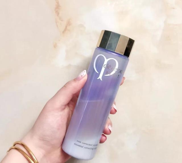 ipsa流金水，ipsa流金水适合秋天用吗（公认好用的四款日系爽肤水）