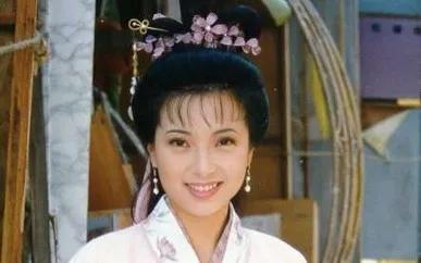 徐濠萦的店，徐濠萦的店全部倒闭还欠钱（她为什么嫁给了丁子高）