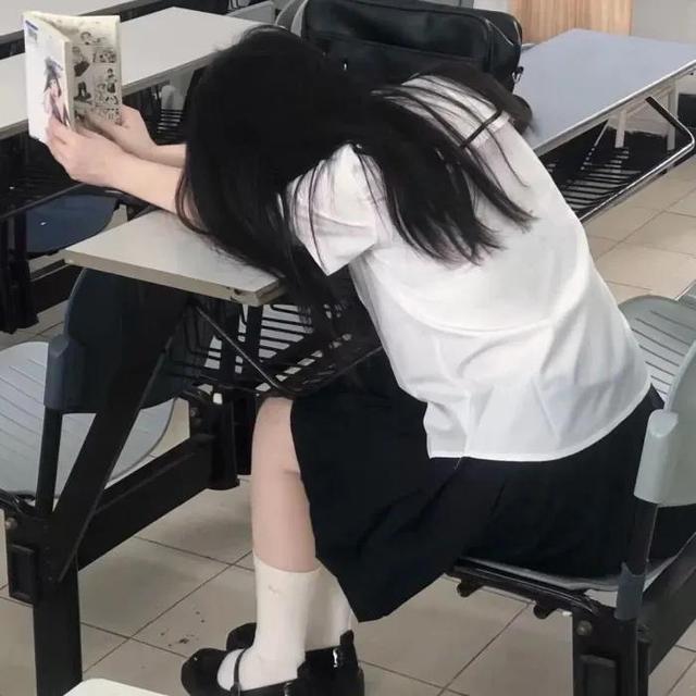 女头『下半身』，微信头像，女头『下半身』（高质量微信女头）