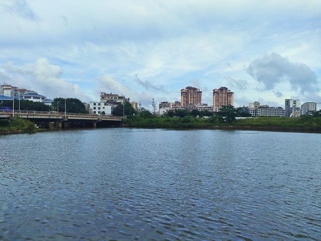 万泉河游览区游玩攻略图，休闲运动的好去处