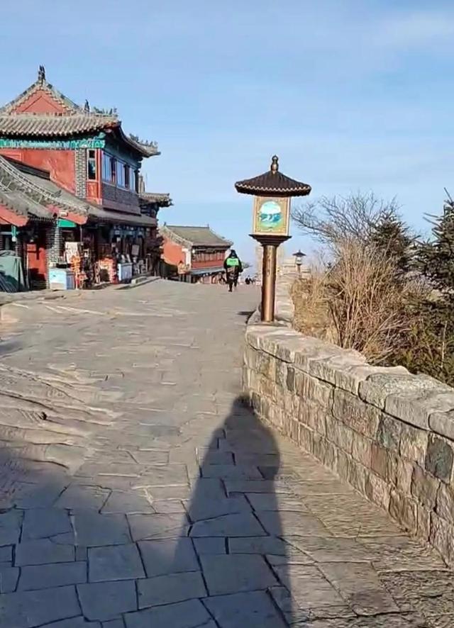 泰山好玩吗，泰山旅游攻略（此生不老，必去泰山）