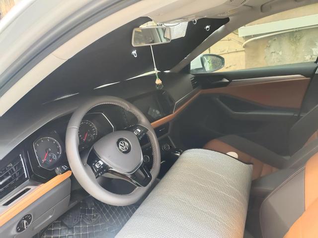 汽车千万不要用遮阳挡，汽车千万不要用遮阳挡有什么说法（汽车遮阳挡是在交智商税吗）