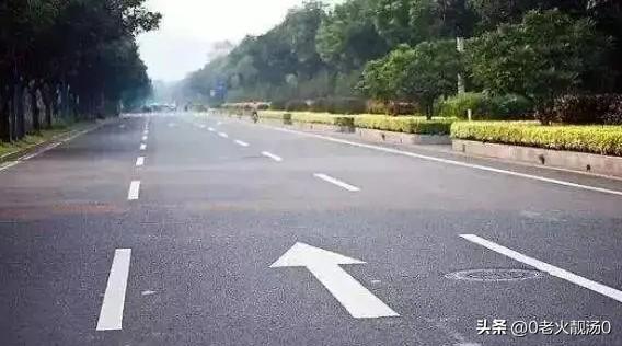 人行横道线的作用是什么，人行横道线图片（23种交通标线的形状和作用）