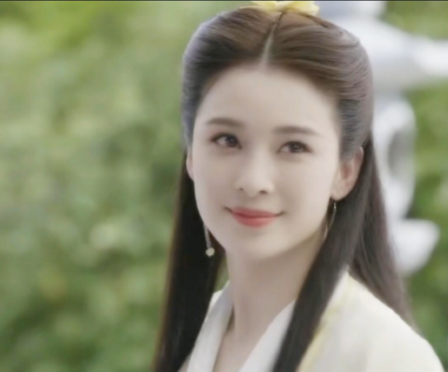 忍冬艳蔷薇演员表，忍冬艳蔷薇演员表小韩冲（赵韩樱子：清纯演员变网红）