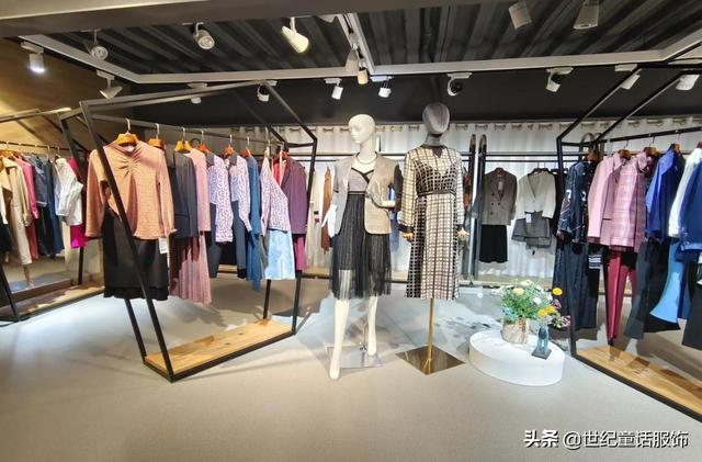 服装销售员的销售技巧和方法，服装店实用的四条销售技巧