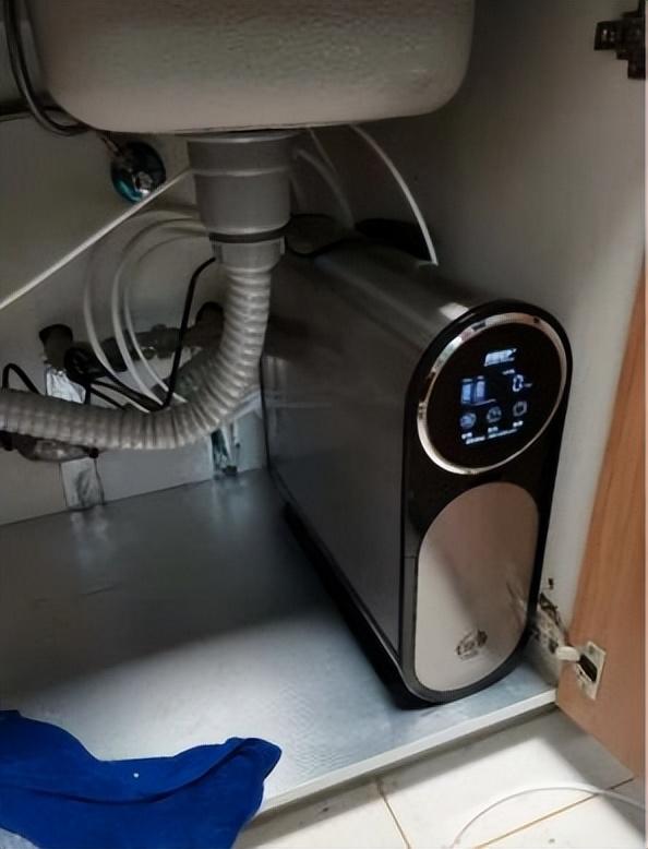 台式直饮机净水机哪个好，净水直饮机好不好（直饮净水器排名前十名）