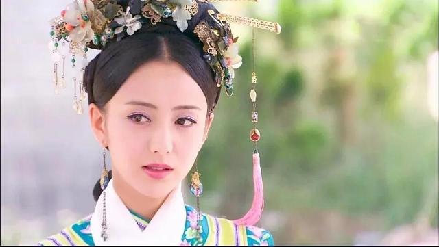 同样在剧里结婚，身着凤冠霞披，鞠婧祎居然不是排名第一