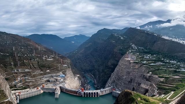 黑山人口比例，中国基建海外再上1分