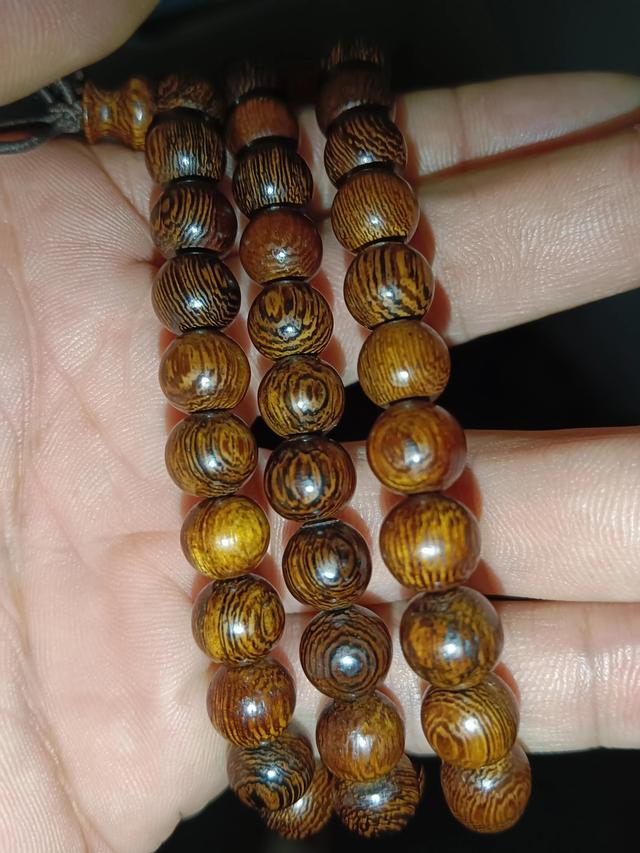 大叶黄花梨的价值，大叶黄花梨值钱吗（黄花梨的真正价值）