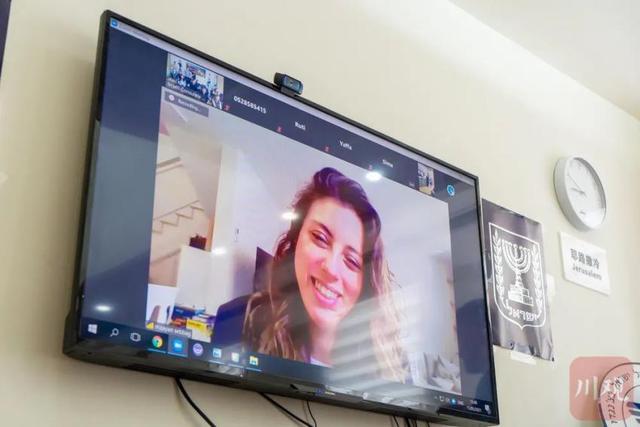 地震中的感人故事，地震感人故事（四川男孩救以色列女孩）