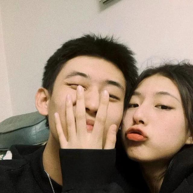 文艺风微信头像，文艺风微信头像图片（文艺风情侣头像）