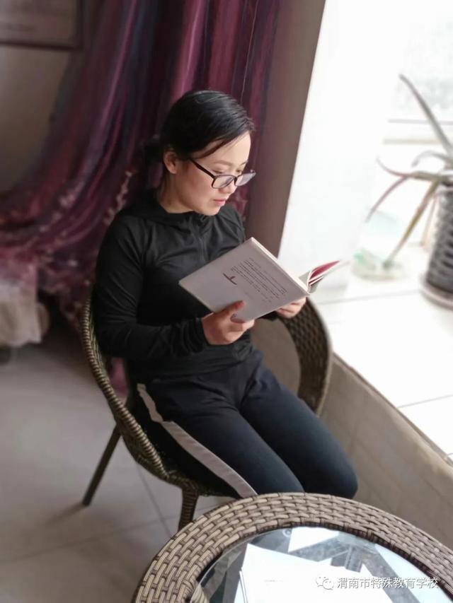 师德标兵事迹材料，师德标兵的先进事迹材料（躬耕一线守初心——渭南特校师德标兵）