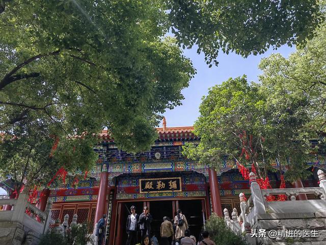 武昌宝通禅寺介绍，“大隐隐于市”——武汉宝通禅寺