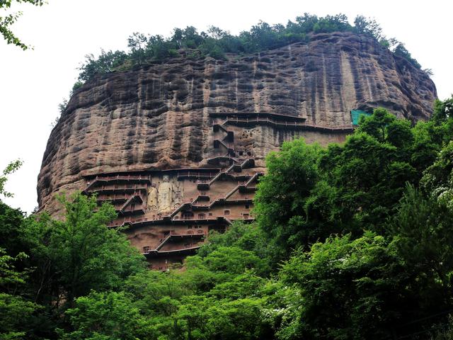 甘肃旅游必去十大景点，甘肃风景最美的十个景区