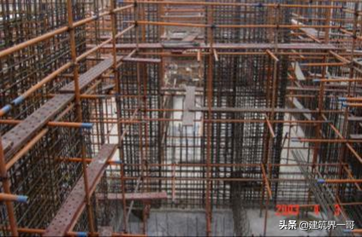 建筑工程管理（建设工程施工现场质量标准化管理）