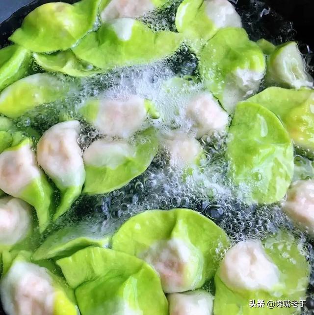 点水是什么意思，社会人说的点水是什么意思（“点水”和“不加水”有啥区别）