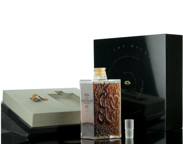 世界上最贵的酒，世界上最贵的酒店排名（一瓶酒换一套房不再是梦）