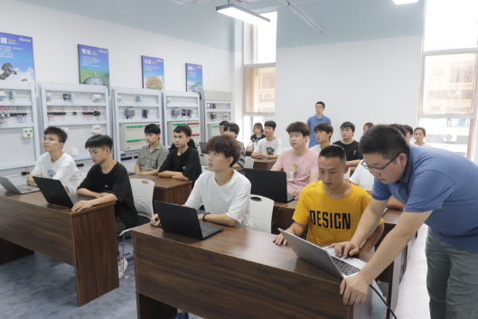 plc所有品牌，学什么牌子的PLC比较好