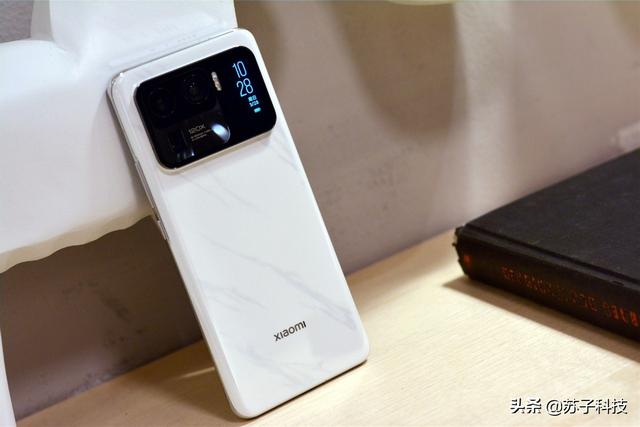 苹果8p防水吗，苹果12pro防水吗（120倍变焦+2K屏+IP68防水）