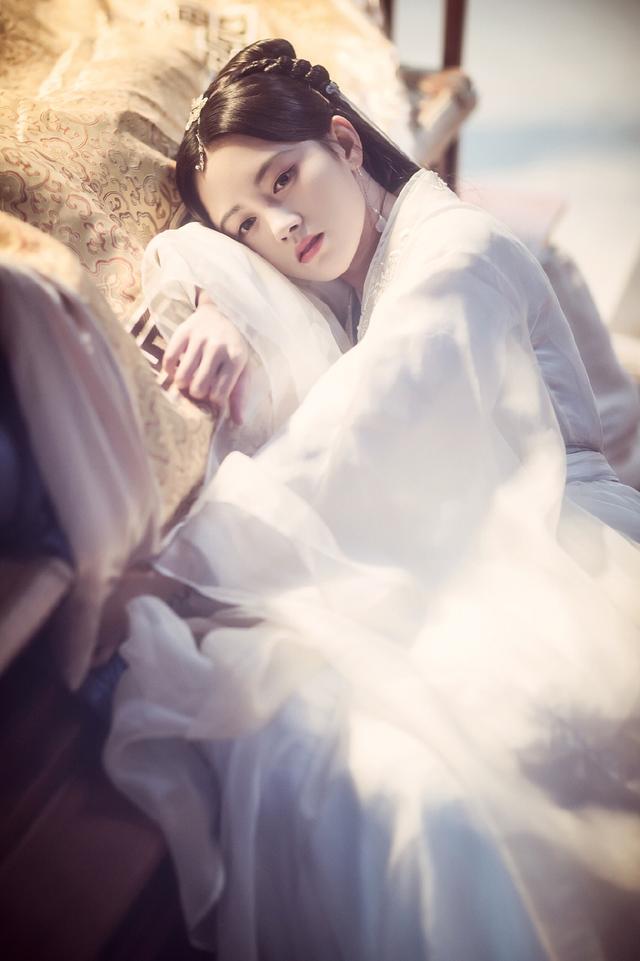 把这13位女星放在一起看，姓李的女明星名字大全集