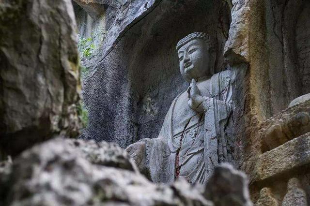 浮屠是什么意思，胜造七级浮屠的浮屠是什么意思（“救人一命，胜造七级浮屠”）