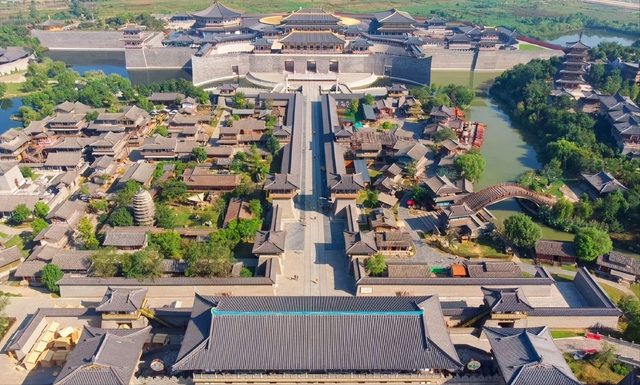 襄阳周边自驾旅游景点，襄阳旅游年卡（湖北襄阳不可错过的八大景点）