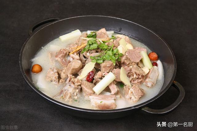 羊肉煮多久能熟，炖羊肉时切记用料太多