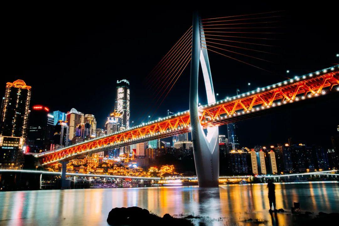 重庆旅游必去十大景点，重庆旅游十大必去景点（重庆这些100%的打卡地）