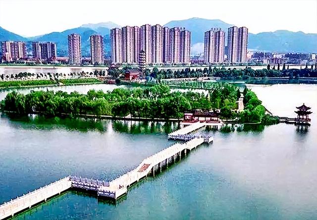 黄石市属于哪个省份，黄石是什么省份（湖北经济强市的黄石大冶市可以与邻居武汉市江夏区协作共同发展）
