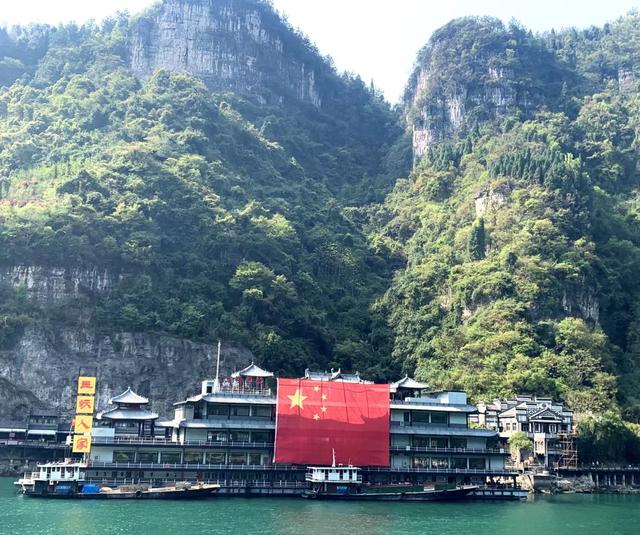 湖南短途旅游，湖南短途自驾游（<短途省际旅游>的好去处——湖北宜昌）