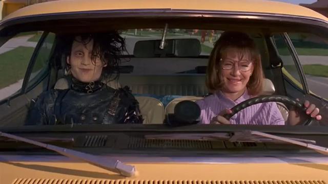 剪刀手爱德华结局（重温《剪刀手爱德华》）