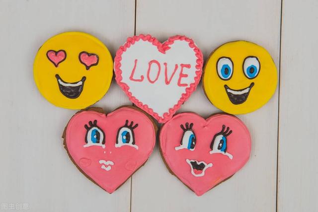 如何向喜欢的人表白，怎样给喜欢的人表白（当你向喜欢的人表白时）