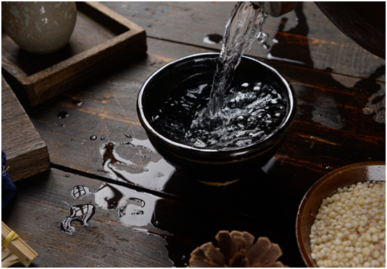 背熟10句喝酒开场白话术，背熟喝酒开场白话术（支支吾吾讲不好“开场白”）