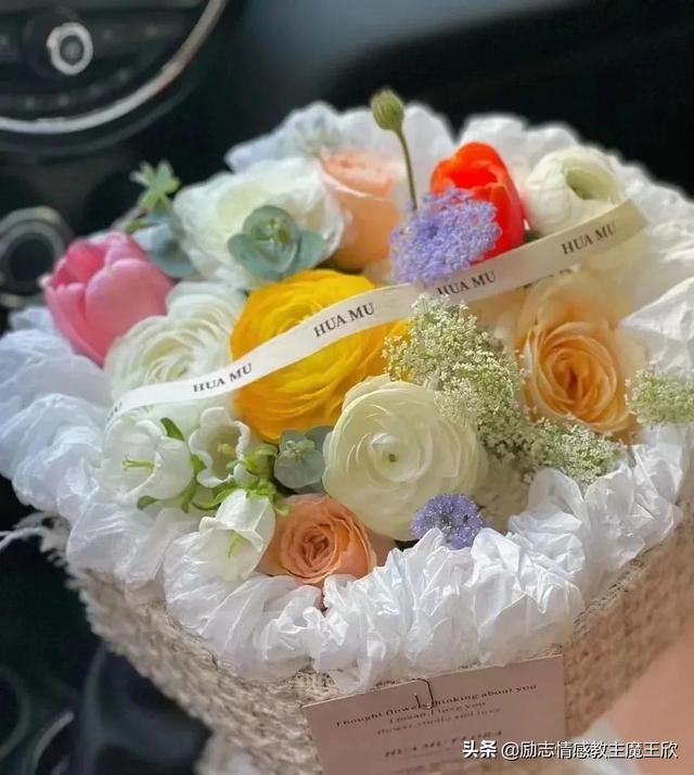 天道酬勤完整句子，天道酬勤五句话（送你们些斗志昂扬天道酬勤的句子）