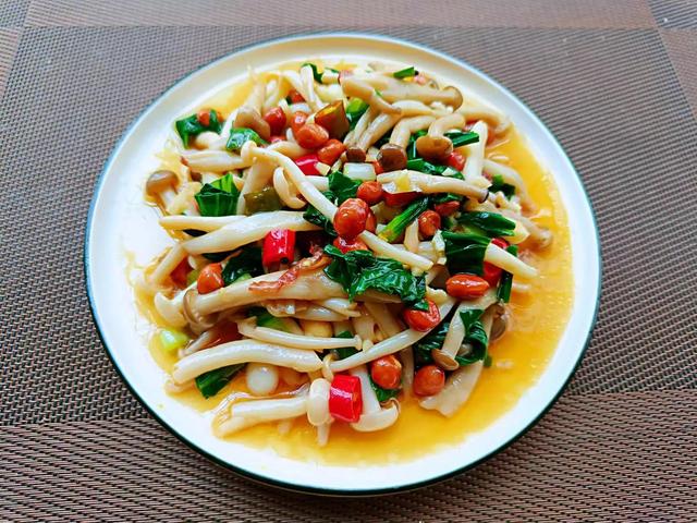 上海青煮多久能熟，上海青煮多久能熟有毒吗（三伏天别光炒菜炖汤）