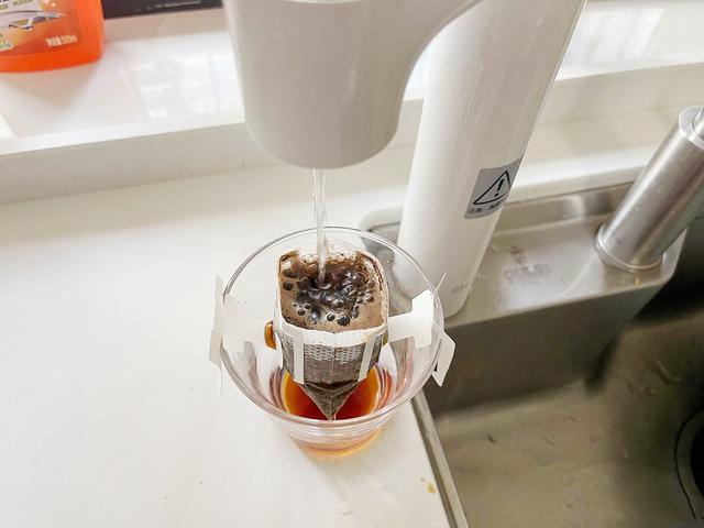 软水盐是干什么用的，软水机的作用和好处（装完软水机，生活会有哪些不同）