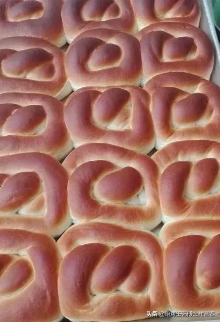 酒糟怎么发酵，酒糟发酵饲料（醪糟米酒的配方工艺技术）