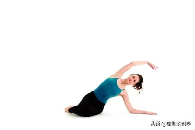 侧腹肌锻炼方法，锻炼腹肌最快方法（16个瑜伽动作变体）