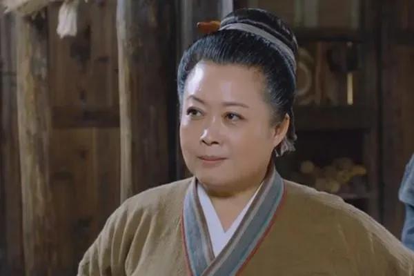 封神榜中姜子牙的三个儿子，姜子牙一生有几个老婆孩子