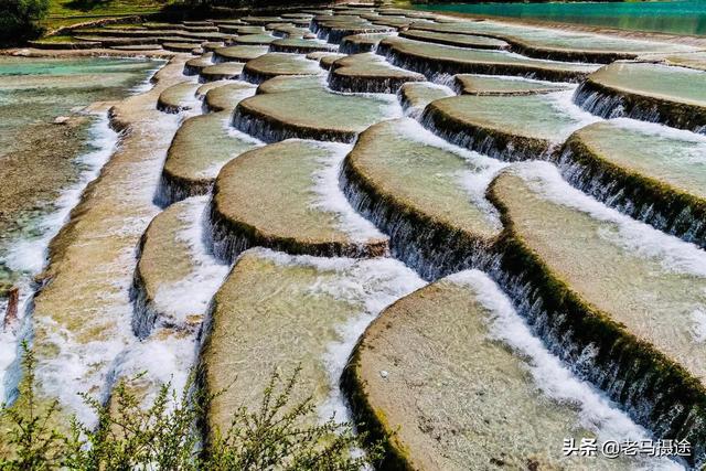 云南旅游景点蓝月谷，云南蓝月山谷（虽没苍山洱海名气大）